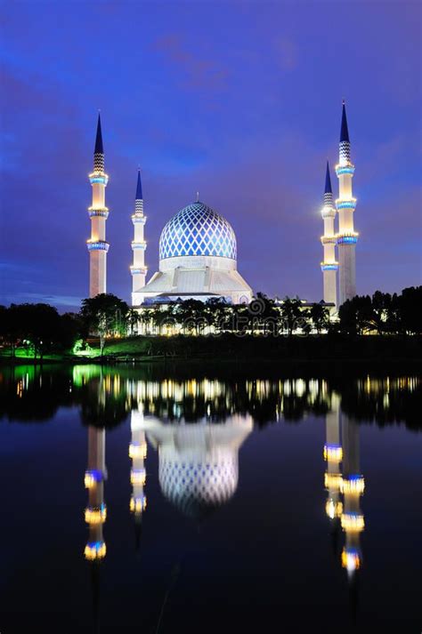 By car, train, ship or plane. Shah Alam Mosque stock photos | Mosque, Shah alam, Photo