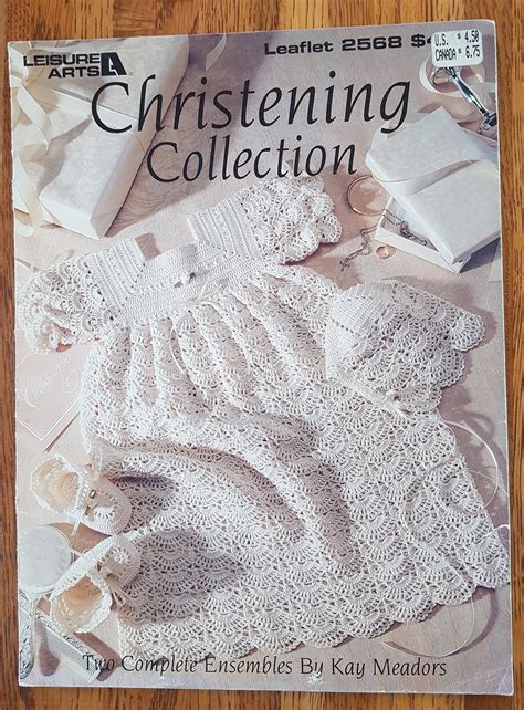 ~leisure Arts Christening Collection Crochet Book