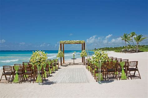 how to plan your destination wedding in cancun mexico 2020 tulum resorts mexico resorts