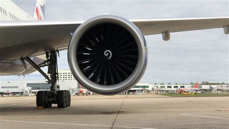 It is the world's largest twinjet. Boeing 777 | GE90 Engine Runs | Startup and Shutdown - YouTube