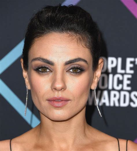 Mila Kuniss Haircut Is The Lob Of The Future