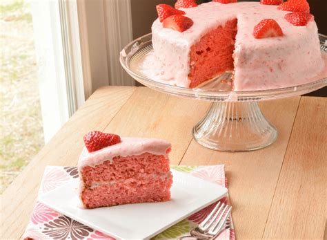Best Ever Strawberry Cake