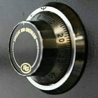 Now to get in that vault, we gotta tap into the security. Secureguard safe - PETI BESI & BILIK KEBAL | Facebook