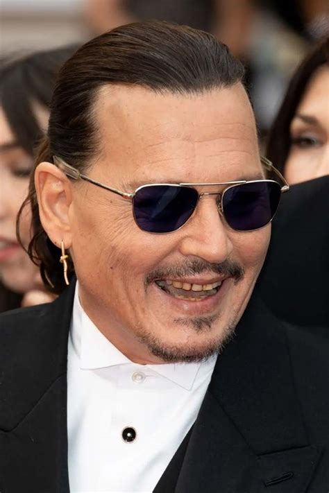 Johnny Depp Da Asco A Sus Fans Por Sus Dientes Podridos Y Marrones Las