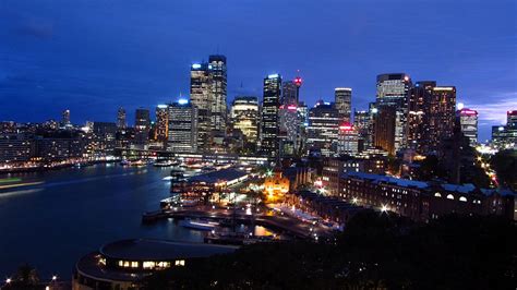 Sydney At Night · Merlin Rebrović