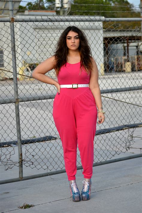 Nadia Aboulhosn Enter Galactic Curvy Girl Fashion Girl Fashion