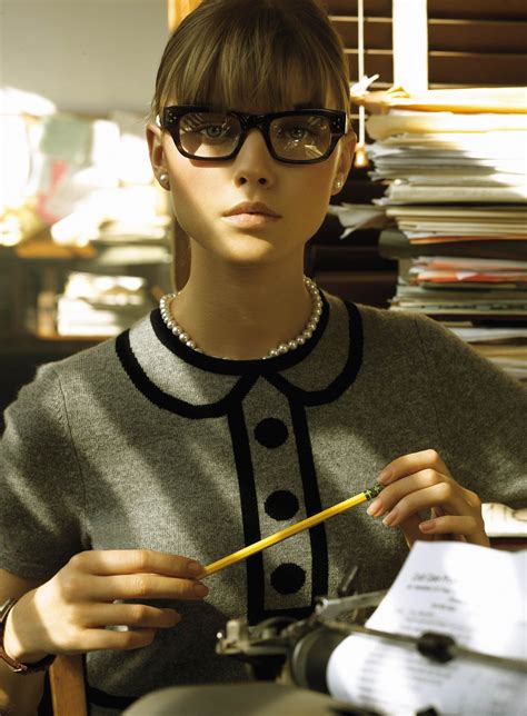 Men Don’t Make Passes At Girls Who Wear Glasses Yeah Right Fashion Geek Chic Women