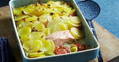 Zalm met prei en tomaat uit de oven