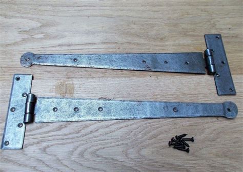 Pair Of 18 Penny End Hinges Antique Iron