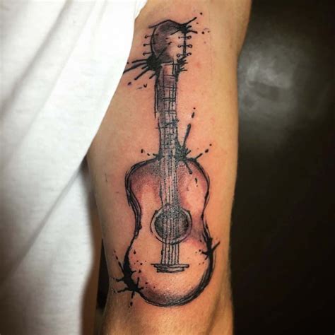 Tatuagem De Violão Uma ótima Pedida Para Os Fãs De Música