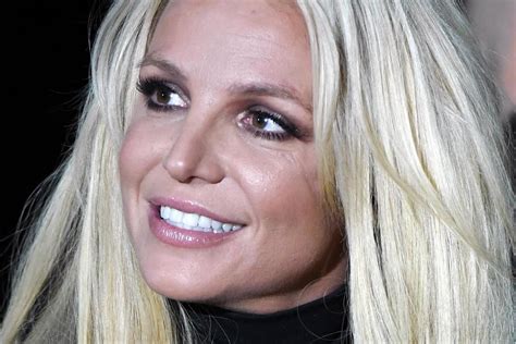 Britney Spears Breaks Silence After Checking Into