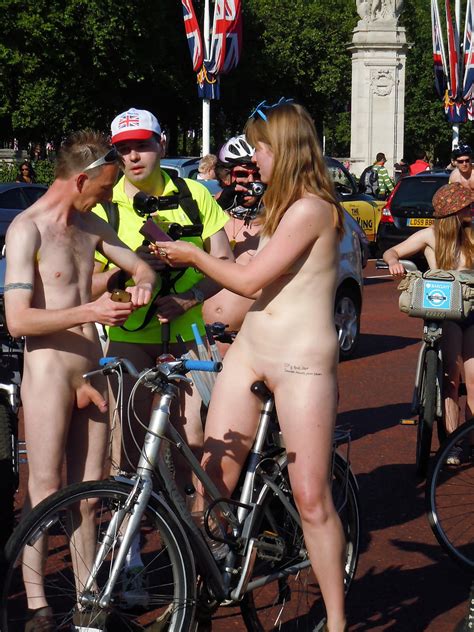 Naked Bike Ride Cycling Showing Titis Pussies Some Cocks Porn Gallery