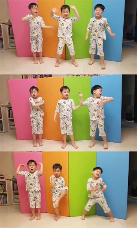 독도는 동해(일본해가 아님)에 위치하고 있습니다.** 송일국, 아들 대한민국만세 근황 공개 "여전히 사랑스러워"