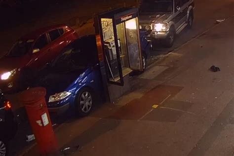 Dagenham Murder New Cctv Footage In Raja Rashid Ali Probe Shows 4x4 Smashing Into Cars London