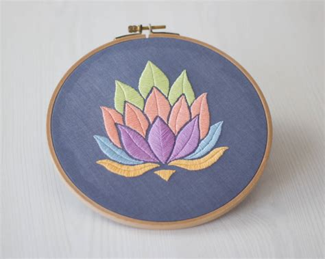 Lotus Flower Beginner Embroidery Pattern | StitchyLuna