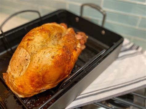 How To Cook A Fresh Turkey Breast In The Oven At Leone James Blog