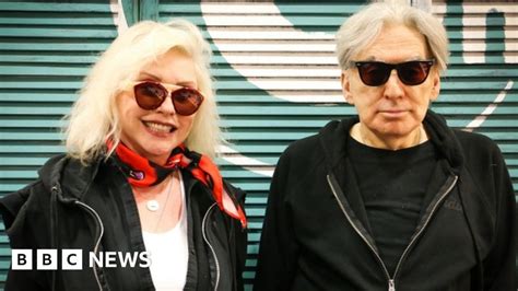 Blondie Duos Song Rights Sold In Atomic Deal Bbc News