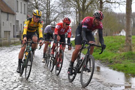 Het nieuwsblad 2021 ian stannard (sky) a remporté à la surprise générale la classique d'ouverture des classiques en belgique avec le traditionnel circuit het nieuwsblad samedi à gand. 10 of the biggest names in men's cycling who are retiring in 2020 | Cyclingnews