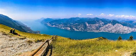 Monte Baldo Alpejskie łąki Z Widokiem Na Jezioro Garda