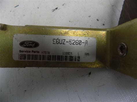 New Oem Ford Genuine Nos Exhaust Muffler Bracket Hanger E6uz 5260 A Ebay