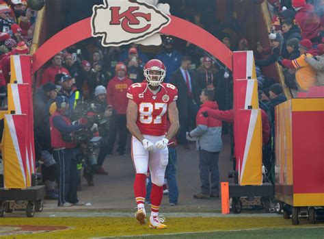 Super Bowl LIV: How many receiving yards will Travis Kelce have?