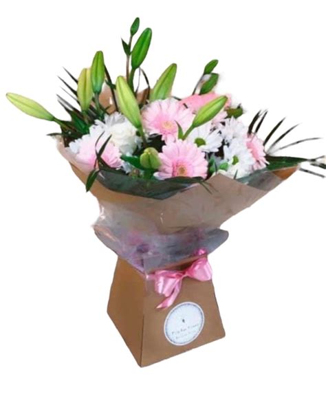 Mothers Day Lilly Bouquet Buy Online Or Call 07511434017