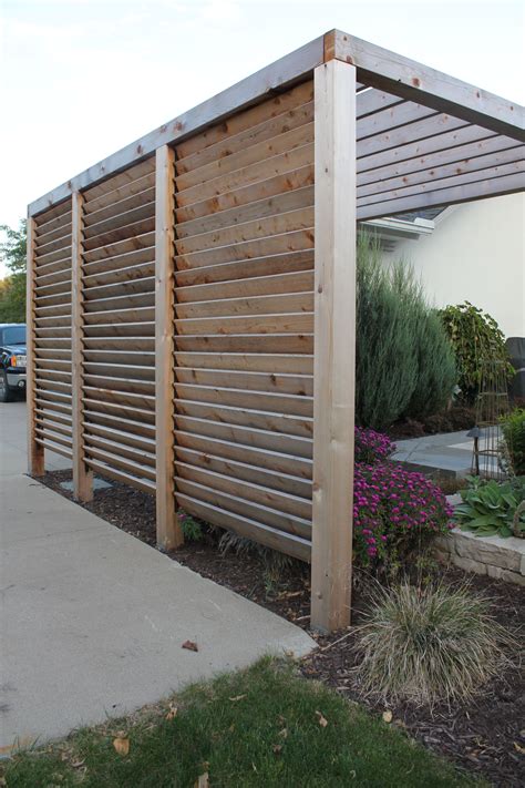 This byot diy fence project is all about how to build a fence. Louvered Garden Privacy Wall | Backyard privacy screen ...