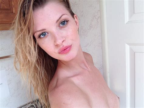 Naked Erin Cummins In Icloud Leak Scandal