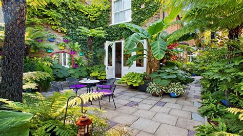 10 Small Courtyard Garden Ideas Simphome Courtyard
