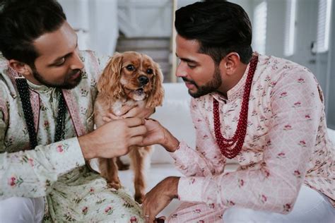 These Two Grooms Got Married In A Strikingly Beautiful Hindu Wedding Huffpost Life