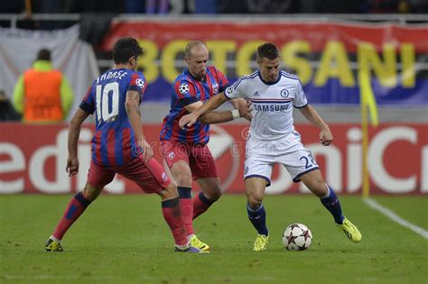 Official website of césar azpilicueta, professional football player of chelsea f.c. Cesar Azpilicueta Van FC Chelsea Redactionele Stock ...