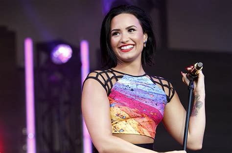 Demi Lovato Sparks Racial Tirade On Twitter With African Ancestry Claim