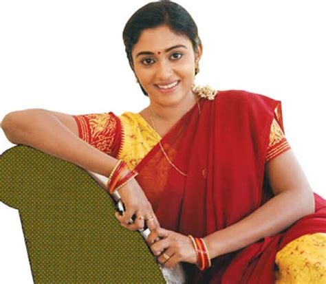 Beautiful Vijay Tv Serial Saravanan Meenakshi Actress In Saree ~ Sexy