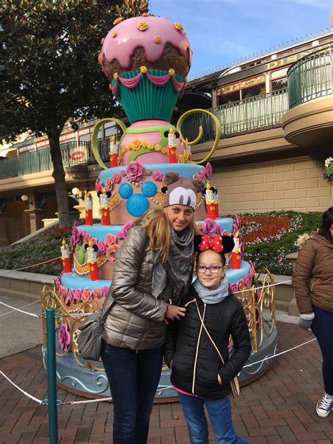 #petra kvitova #tennis #it's loving petra hour. Petra Kvitova on Twitter: "I took my niece to Paris for a ...