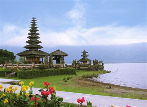 Panorama Wallpaper Bedugul Bali Indonesia