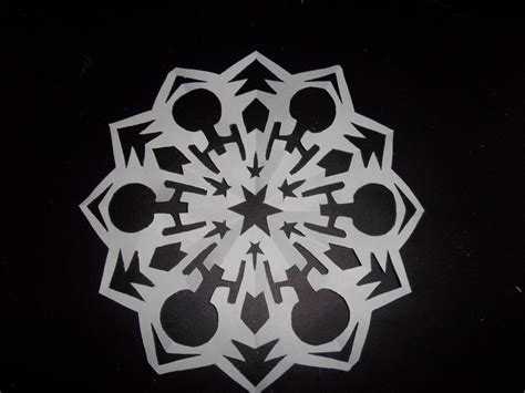 A Star Trek Snowflake Credit To Some Random Tumblr Paper Snowflake