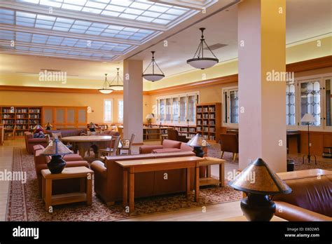 Bender Reading Room At Stanford Green Library Stock Photo Alamy
