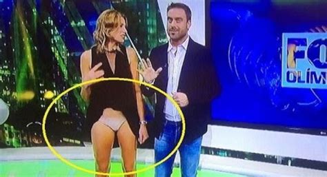 Tv Sports Reporter Accidentally Flashes Her Underwear On Live Tv