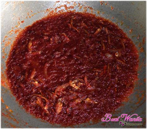 Resipi ini telah dikongsikan oleh mariana zainal di laman sosial facebook dan telah mendapat banyak like dan perkongsian dan komen yang positif. Resepi Sambal Ikan Bilis Simple Sedap Senang - Buat Wanita