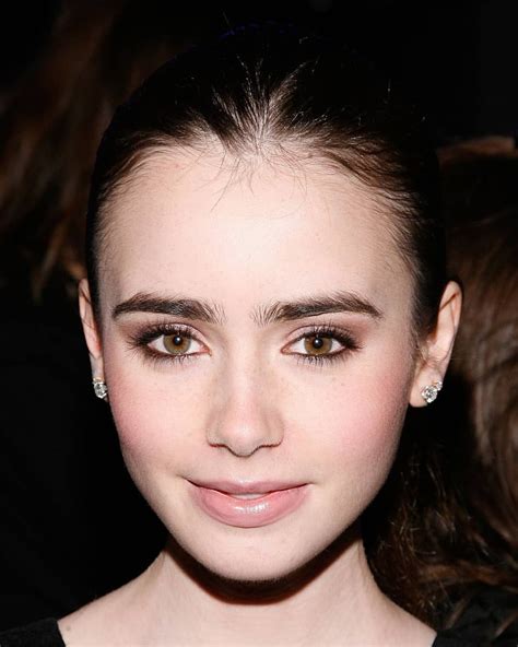 Lily Collins Lily Collins Celebrity Pics Celebs Celebrities Beauty