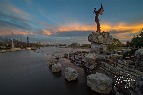 Keeper Of The Plains Spring Sunset Keeper Of The Plains Wichita