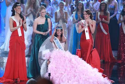 Venezuela Un Para So De Reinas Miss Mundo Ivian Sarcos De Venezuela