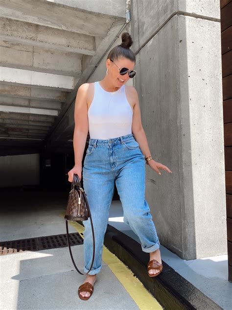 10 Denim And White Summer Outfit Ideas