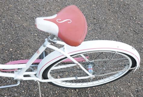 Vintage 1965 Pink And White Schwinn Hollywood Cruiser Bicycle
