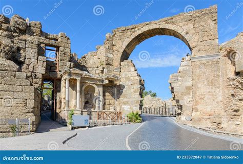 Gate Of Emperor Vespasian Ruin Side Turkey The Main Gate Of The