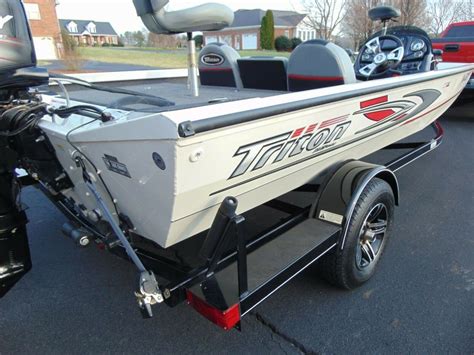 2015 Triton 17 Ctx Aluminum 60hp Mercury 4 Stroke Fishing Bass Boat