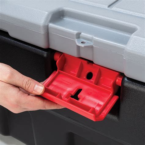 Rubbermaid 48 Gallon Action Packer Lockable Latch Storage Box Container