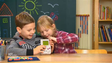 Kinder Testen Game Boy