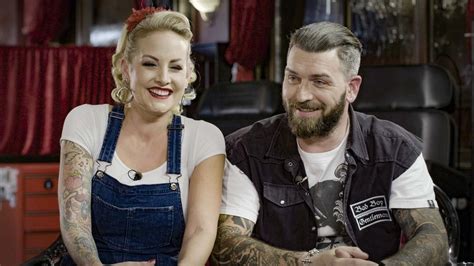 Folgt jetzt den coolsten wgs kölns! Tattoo Stories: Darum geht es in dem Format mit Köln 50667 ...