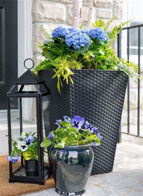 Maybe you would like to learn more about one of these? Home Ideas Review | Front porch flowers, Porch flowers ...